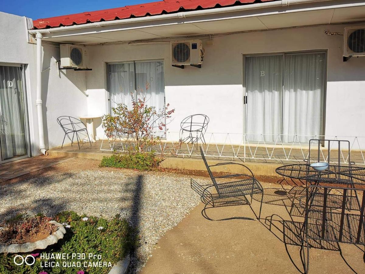 Akkerdam Bed And Breakfast Calvinia Екстер'єр фото